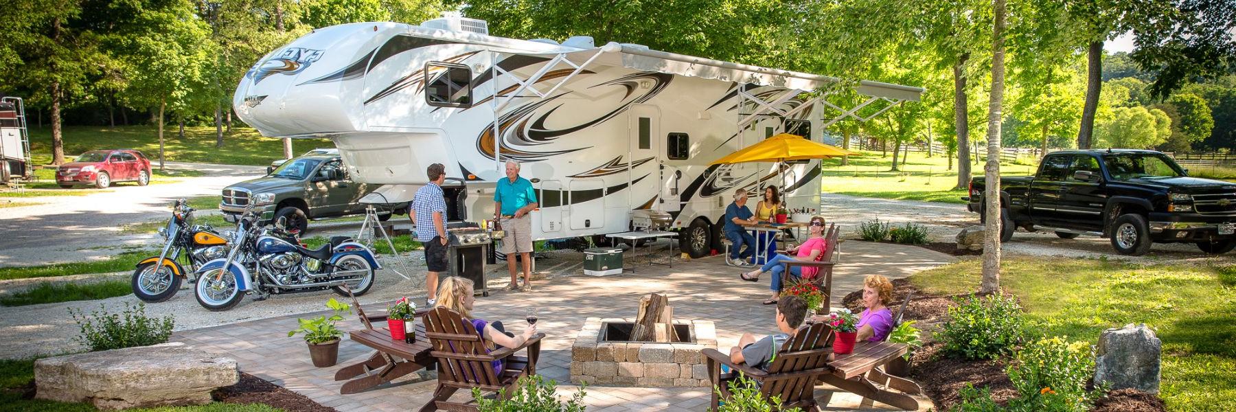 A family enjoys a stop in St. Louis on their RV adventure.